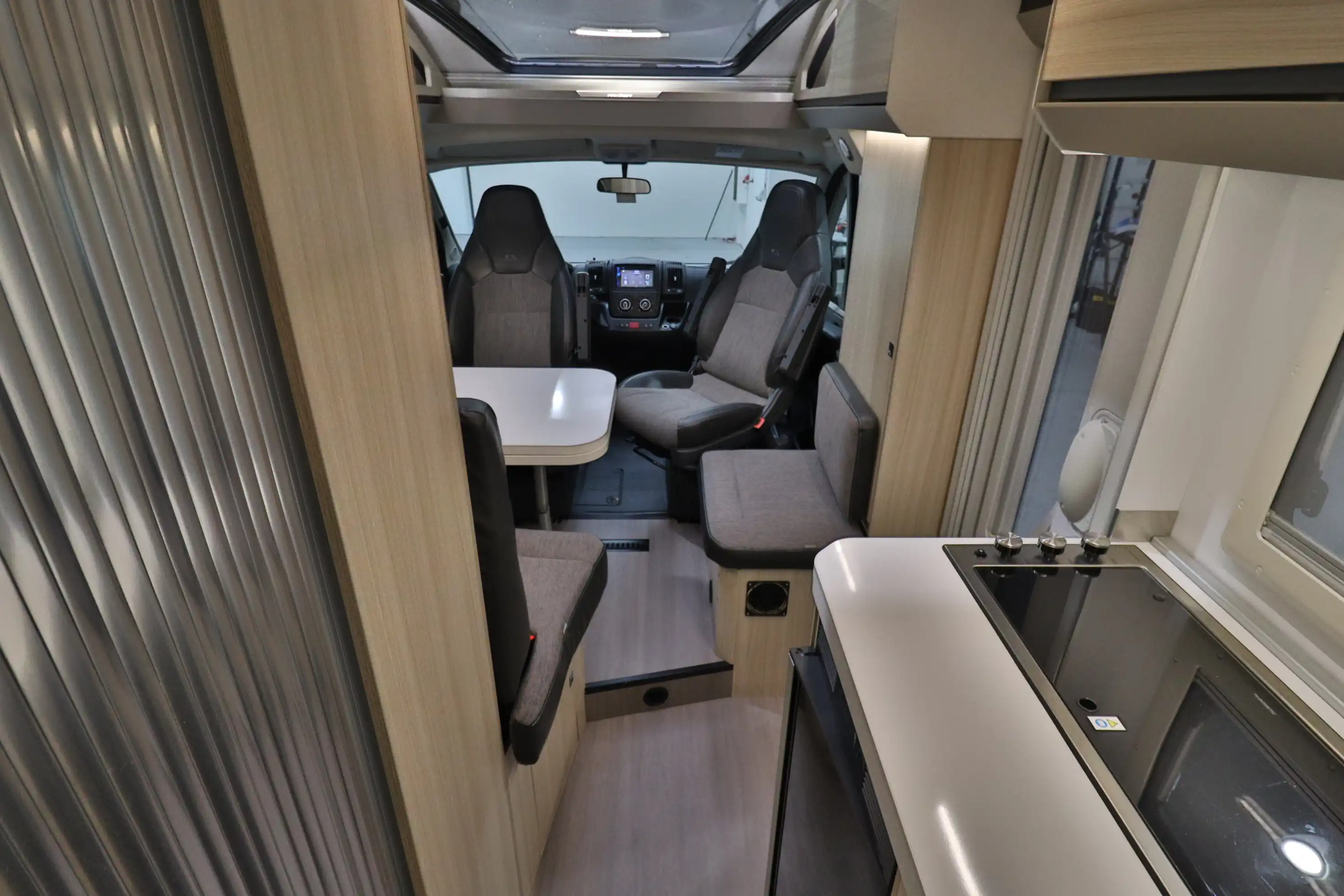 ADRIA Compact 670 SL Axess